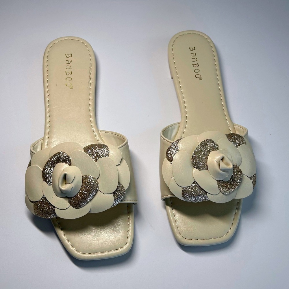 Bamboo Womens 7.5 Cream Gold Glitter Floral Square Toe Slide Sandal Flat Slip On
